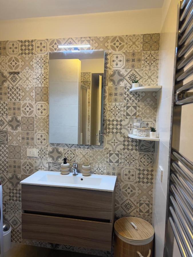 Regina Milano In Porta Romana 3 - Sky Tv, Wifi & Breakfast Box公寓 外观 照片